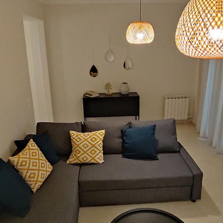 Angelique'S Cozy Apartment Alepou 外观 照片